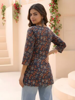 Casual Woman Cotton Tunic Top - Image 6