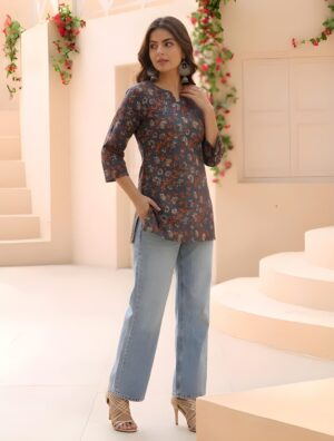 Casual Woman Cotton Tunic Top - Image 3