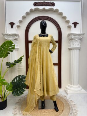 Gown Set - Image 13