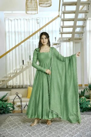 Gown Set - Image 16