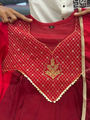 Anarkali Set - Image 12