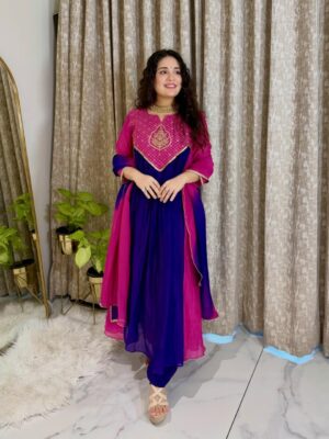 Anarkali Set - Image 16