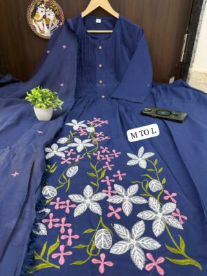 Kurta Pants With Duppata - Image 9