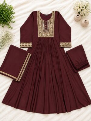 Mehrab Suit Set - Image 10
