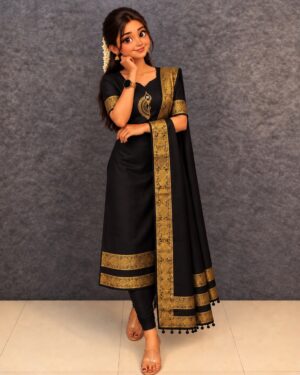 Murgun Vel Cotton Kurti - Image 5